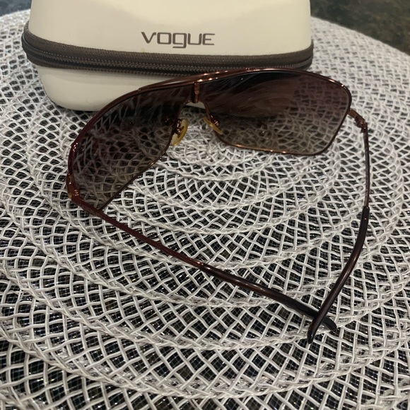 Vogue Sunglasses - Picture 4 of 5